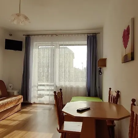 Quarto em Acomodações Particulares Pokoje Goscinne Morszczyn