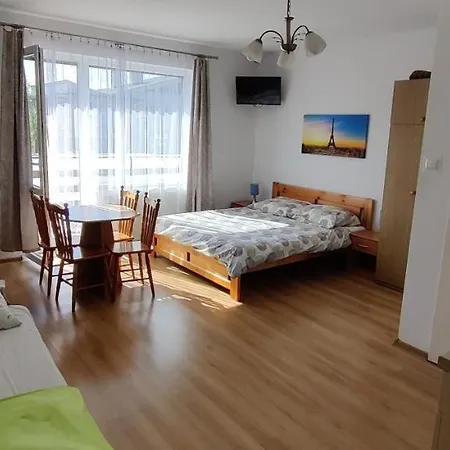 Goscinne Morszczyn Rum i privatbostad *