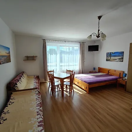 Goscinne Morszczyn Rum i privatbostad *